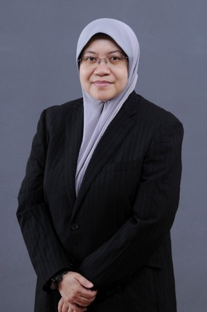 Dr Nik Adilah Nik Othman